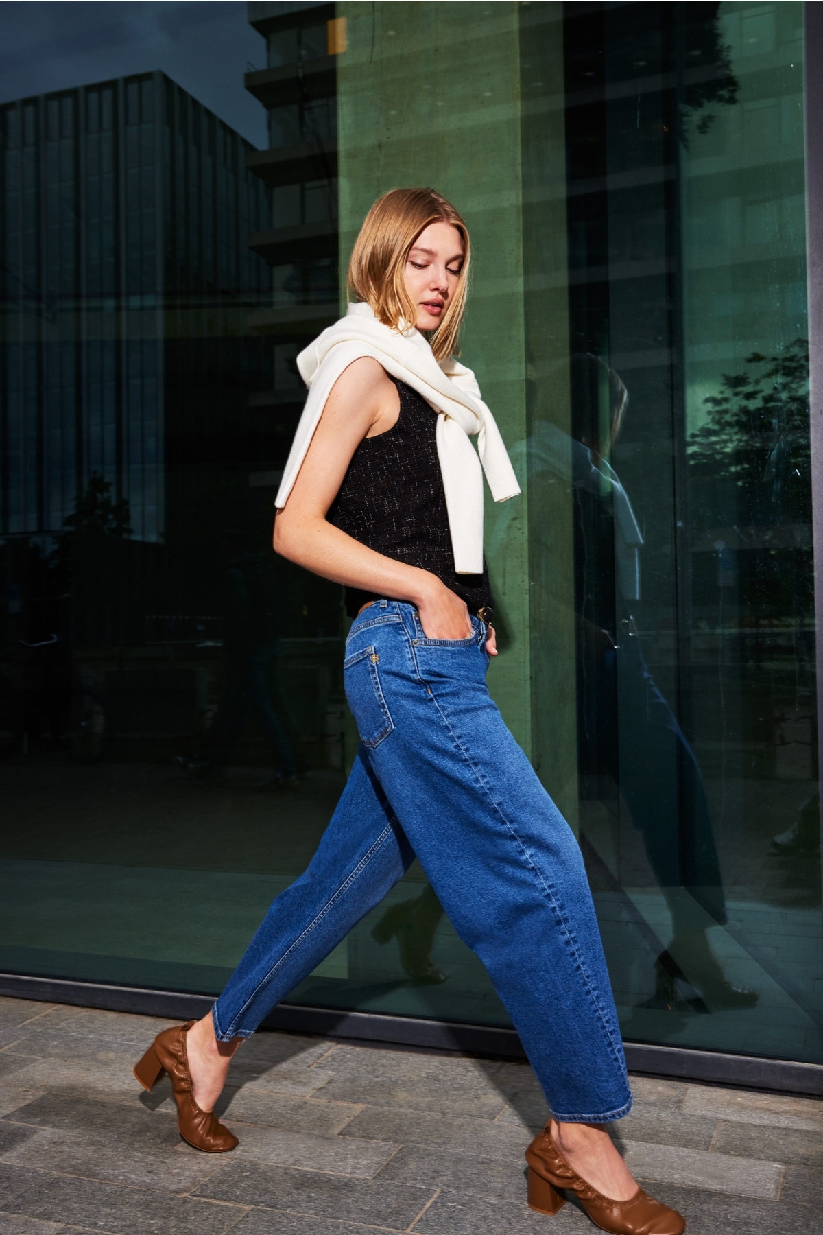 WE Fashion